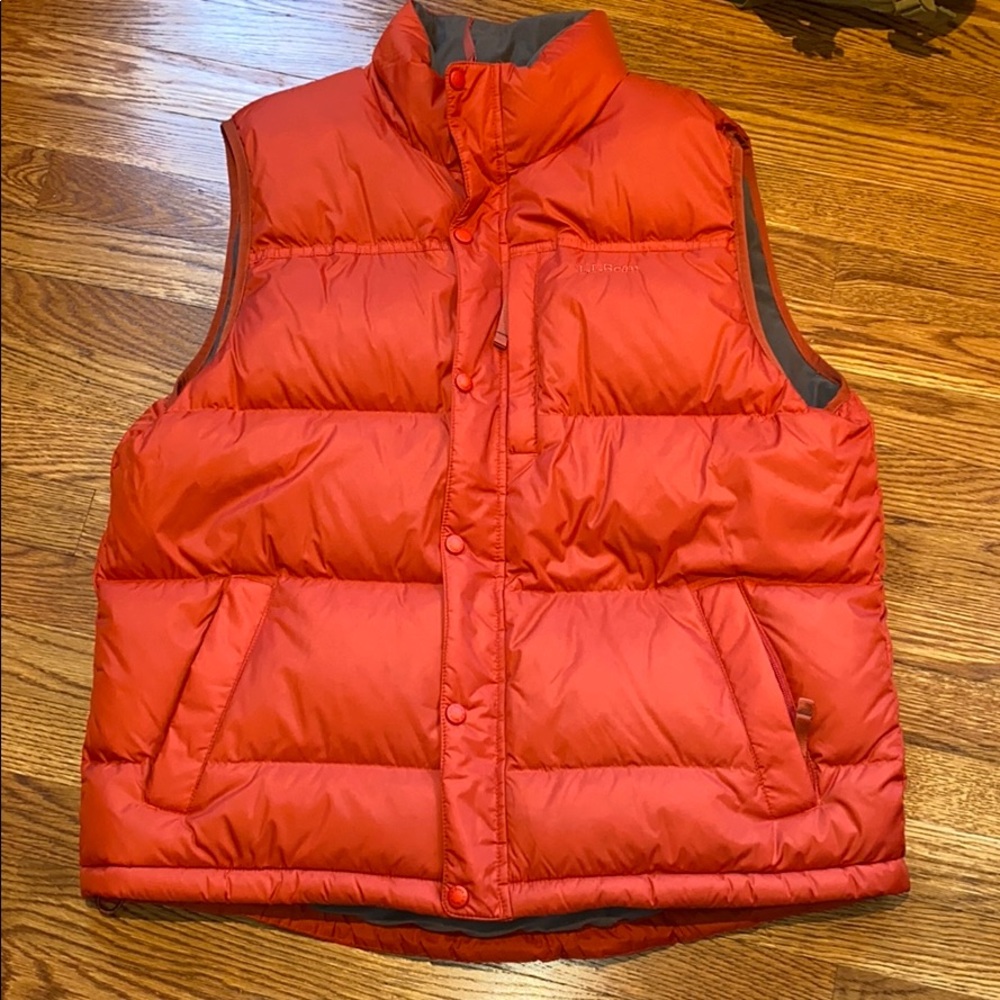 LL BEAN VEST NEW WITHOUT TAGS